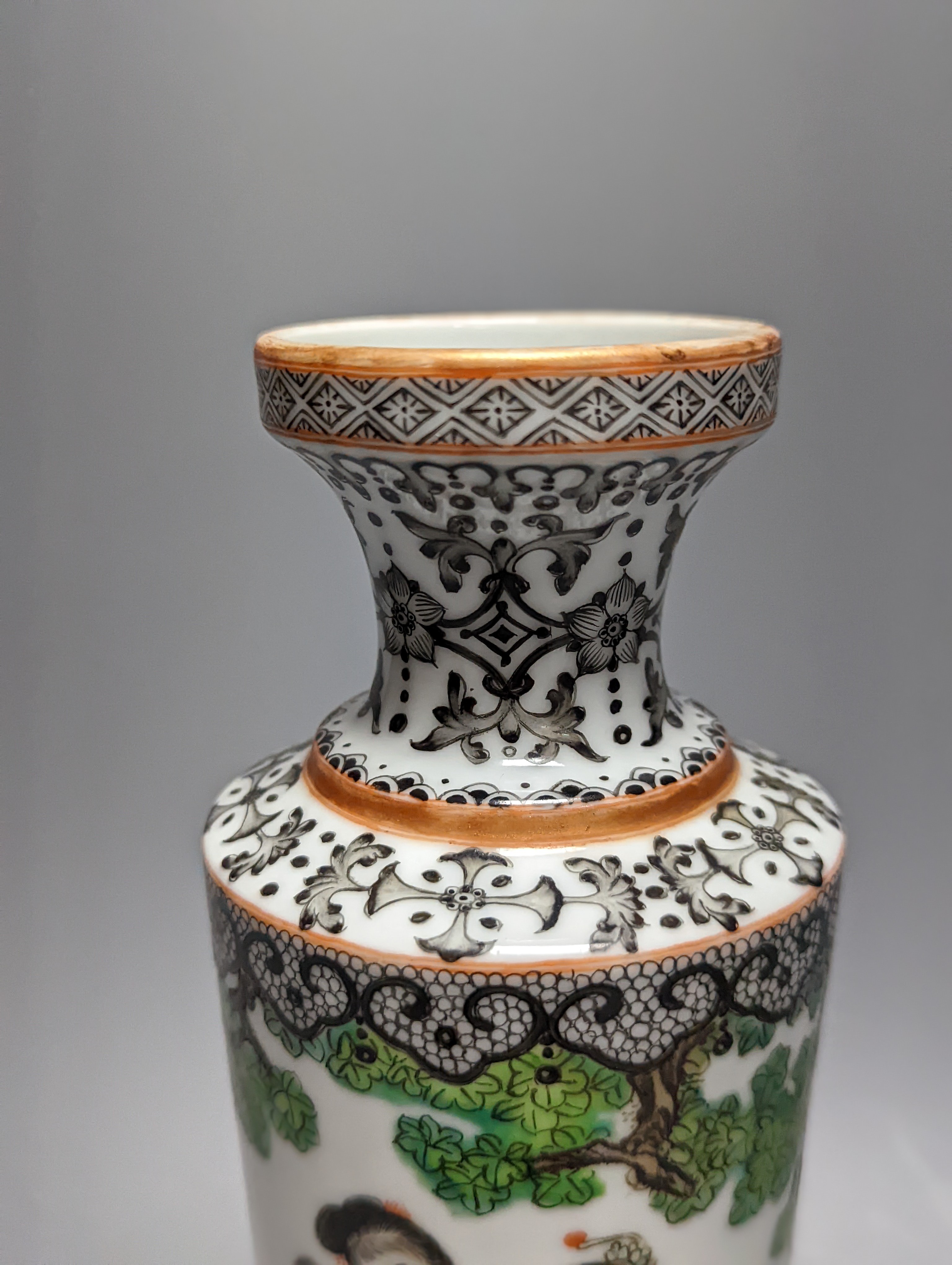 A Chinese famille rose vase. 25cm